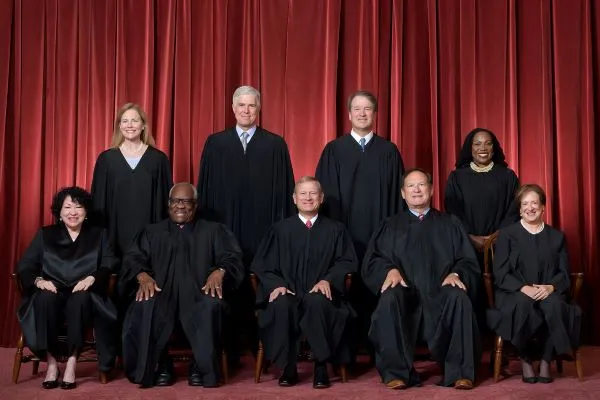 SCOTUS pic small