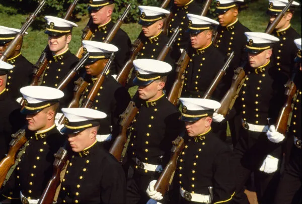 Circa,1994,-,U.s.,Naval,Academy,Midshipmen,In,Formal,Dress